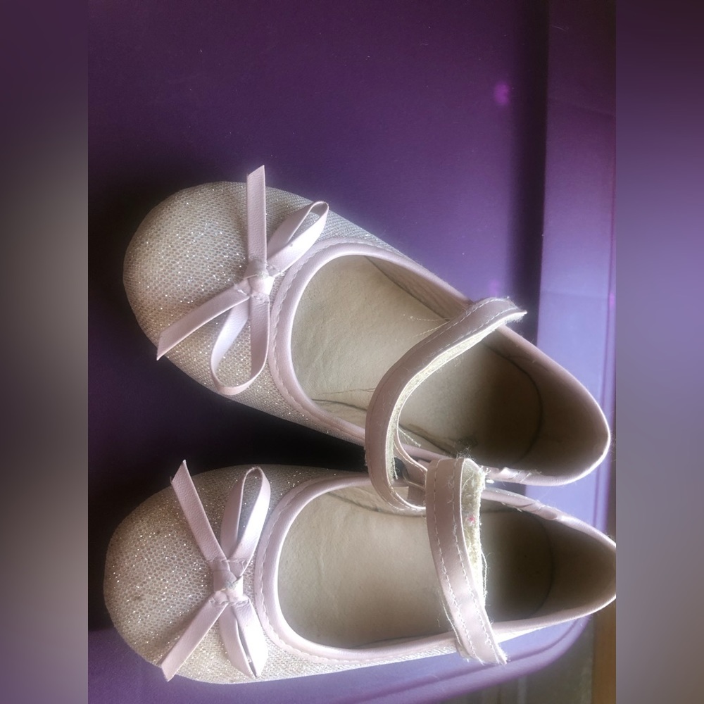 Toddler girl flats 8c